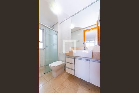 Apartamento para alugar com 60m², 2 quartos e 1 vaga Apartamento para alugar com 60m², 2 quartos e 1 vagaBanheiro da Suíte