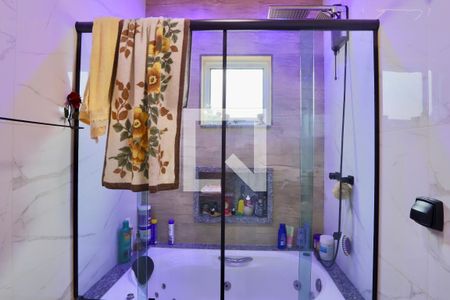 Casa à venda com 400m², 4 quartos e 2 vagasBanheiro 3