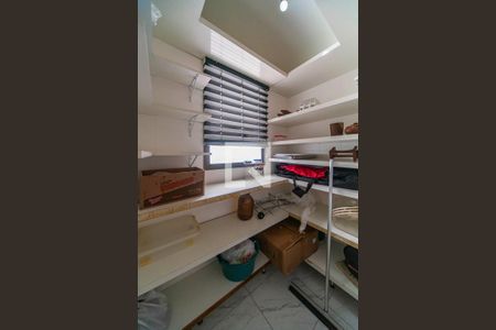 Apartamento à venda com 400m², 4 quartos e 8 vagasDespensa