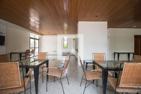 Apartamento à venda com 400m², 4 quartos e 8 vagasÁrea comum - Salão de festas