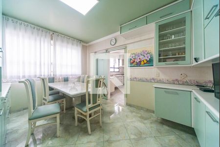 Apartamento à venda com 400m², 4 quartos e 8 vagasCopa