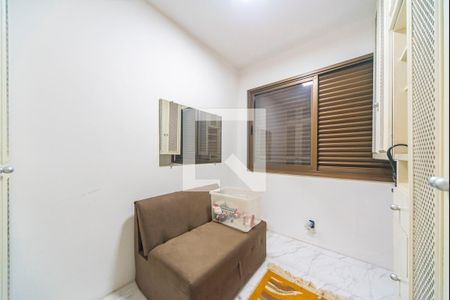 Apartamento à venda com 400m², 4 quartos e 8 vagasQuarto de Serviço