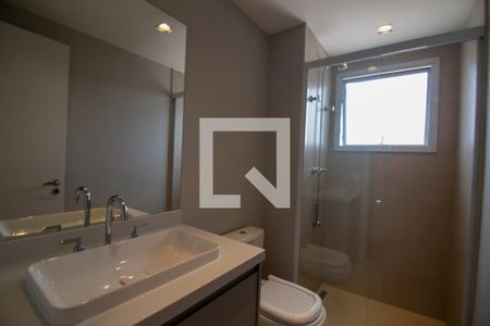 Apartamento à venda com 83m², 3 quartos e 2 vagas Apartamento à venda com 83m², 3 quartos e 2 vagasBanheiro da Suíte