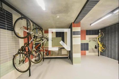 Apartamento à venda com 83m², 3 quartos e 2 vagas Apartamento à venda com 83m², 3 quartos e 2 vagasÁrea comum - Bicicletario