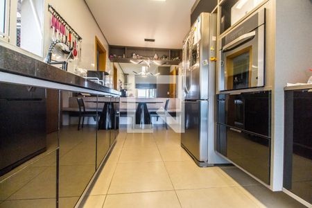 Cozinha de apartamento para alugar com 3 quartos, 172m² em Centro Empresarial Tamboré, Santana de Parnaíba