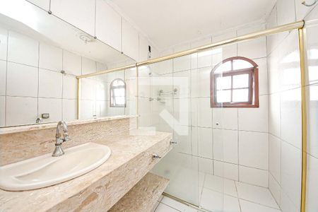 Casa à venda com 100m², 3 quartos e 2 vagas Casa à venda com 100m², 3 quartos e 2 vagasBanheiro