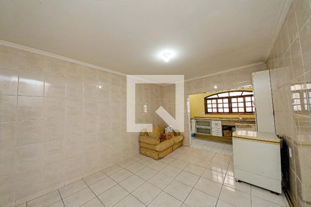 Casa à venda com 100m², 3 quartos e 2 vagas Casa à venda com 100m², 3 quartos e 2 vagasCozinha