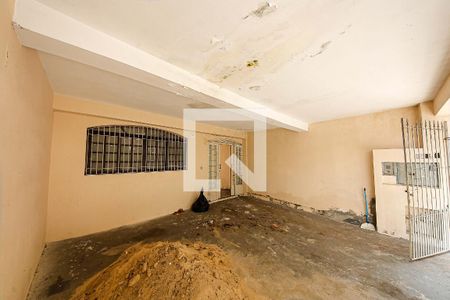 Casa à venda com 100m², 3 quartos e 2 vagas Casa à venda com 100m², 3 quartos e 2 vagasGaragem