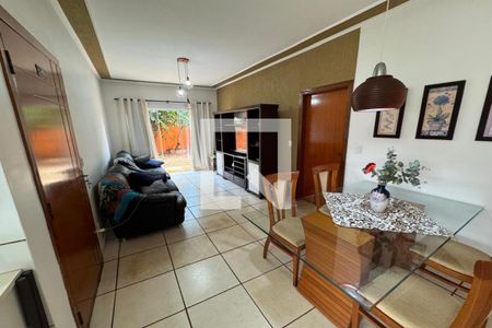 Sala de casa para alugar com 3 quartos, 98m² em Residencial E Comercial Palmares, Ribeirão Preto