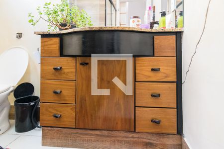 Casa à venda com 200m², 3 quartos e 5 vagasBanheiro