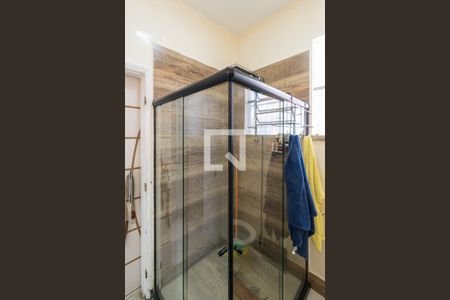 Casa à venda com 200m², 3 quartos e 5 vagasBanheiro