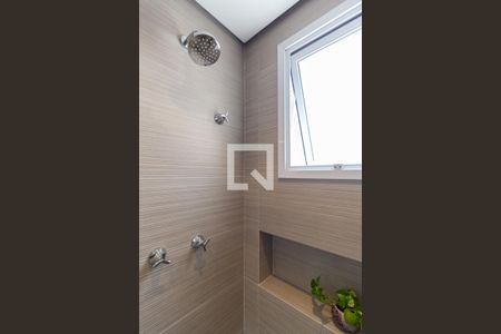 Apartamento à venda com 69m², 2 quartos e 1 vaga Apartamento à venda com 69m², 2 quartos e 1 vagaBanheiro do Corredor