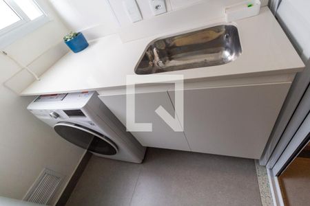 Apartamento à venda com 69m², 2 quartos e 1 vaga Apartamento à venda com 69m², 2 quartos e 1 vagaÁrea de Serviço