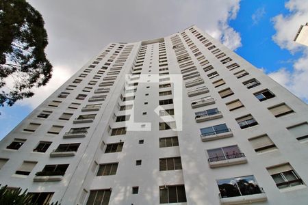 Apartamento à venda com 103m², 2 quartos e 2 vagasFachada