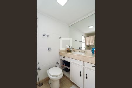 Apartamento à venda com 103m², 2 quartos e 2 vagasBanheiro da Suíte