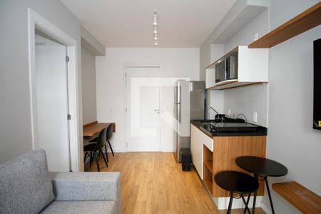 Sala e Cozinha de kitnet/studio para alugar com 1 quarto, 28m² em Pinheiros, São Paulo