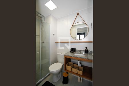 Banheiro da Suíte de kitnet/studio para alugar com 1 quarto, 28m² em Pinheiros, São Paulo