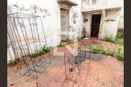 Casa à venda com 240m², 4 quartos e 1 vagaQuintal