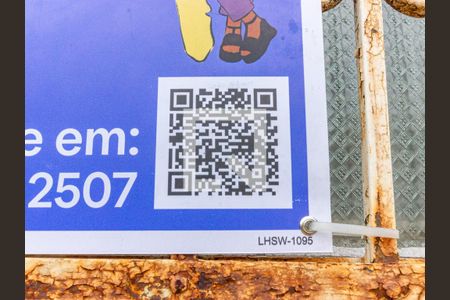 Casa à venda com 240m², 4 quartos e 1 vagaPlaquinha