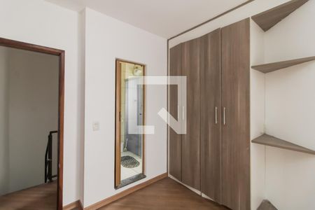 Casa de condomínio à venda com 92m², 3 quartos e 2 vagasSuite 