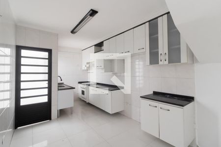 Casa de condomínio à venda com 92m², 3 quartos e 2 vagasCozinha