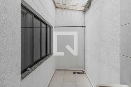 Casa de condomínio à venda com 92m², 3 quartos e 2 vagasÁrea de Serviço