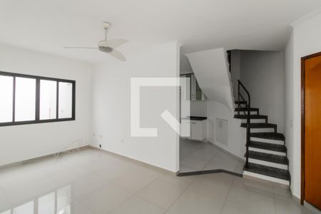 Sala de casa de condomínio à venda com 3 quartos, 92m² em Vila Paranagua, São Paulo