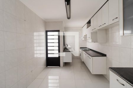 Casa de condomínio à venda com 92m², 3 quartos e 2 vagasCozinha