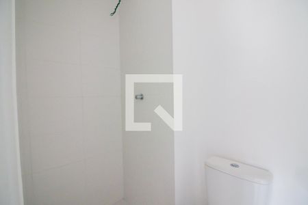 Apartamento para alugar com 33m², 2 quartos e sem vaga Apartamento para alugar com 33m², 2 quartos e sem vagaBanheiro