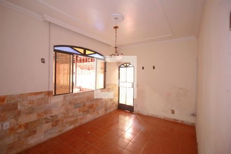 Casa à venda com 360m², 5 quartos e 5 vagasCasa 2 - Sala