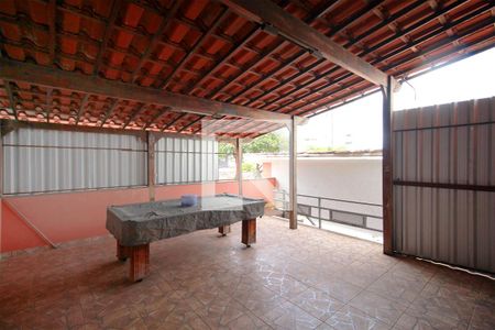 Casa à venda com 360m², 5 quartos e 5 vagasMesanino