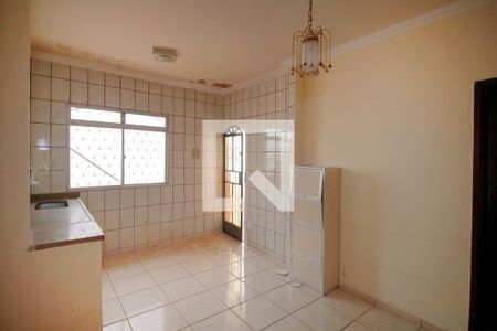 Casa à venda com 360m², 5 quartos e 5 vagasCasa 2 - Cozinha