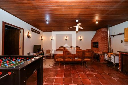 Casa à venda com 423m², 5 quartos e 3 vagasEspaço Gourmet