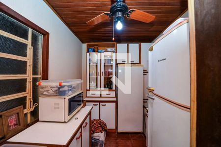 Casa à venda com 423m², 5 quartos e 3 vagasQuarto de Serviço