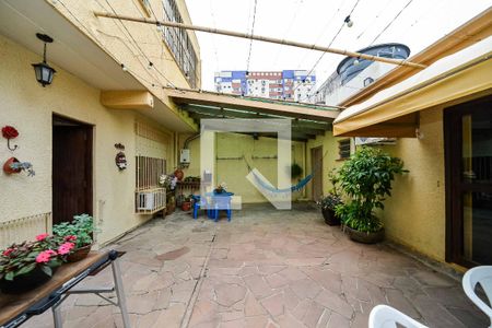 Casa à venda com 423m², 5 quartos e 3 vagasPátio