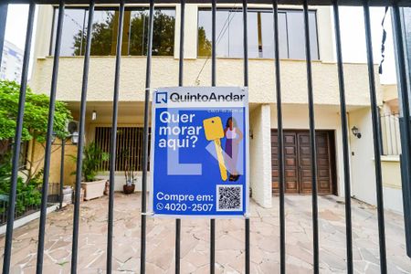 Casa à venda com 423m², 5 quartos e 3 vagasPlaquinha