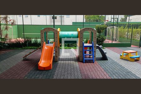 Apartamento à venda com 80m², 3 quartos e 2 vagas Apartamento à venda com 80m², 3 quartos e 2 vagasÁrea comum - Playground