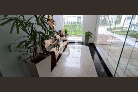 Hall de apartamento à venda com 3 quartos, 80m² em Real Parque, São Paulo