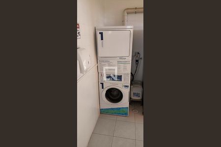 Apartamento à venda com 80m², 3 quartos e 2 vagas Apartamento à venda com 80m², 3 quartos e 2 vagasLavanderia