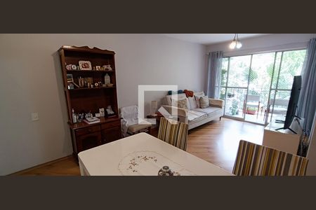 Apartamento à venda com 80m², 3 quartos e 2 vagas Apartamento à venda com 80m², 3 quartos e 2 vagasSala