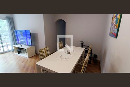 Apartamento à venda com 80m², 3 quartos e 2 vagas Apartamento à venda com 80m², 3 quartos e 2 vagasSala