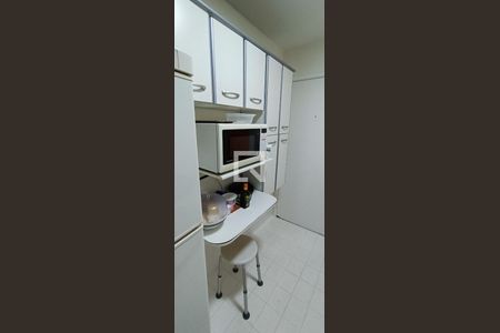 Apartamento à venda com 80m², 3 quartos e 2 vagas Apartamento à venda com 80m², 3 quartos e 2 vagasCozinha