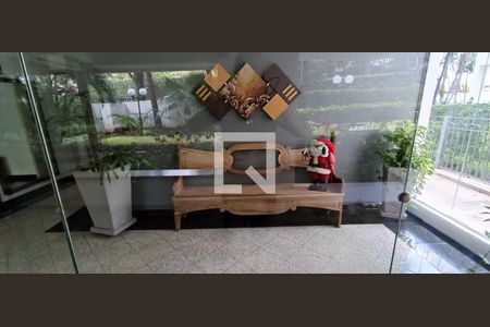 Hall de apartamento à venda com 3 quartos, 80m² em Real Parque, São Paulo