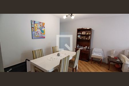 Apartamento à venda com 80m², 3 quartos e 2 vagas Apartamento à venda com 80m², 3 quartos e 2 vagasSala