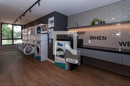 Studio para alugar com 20m², 1 quarto e sem vaga Studio para alugar com 20m², 1 quarto e sem vagaÁrea Comum - Lavanderia