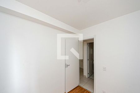 Quarto de apartamento para alugar com 2 quartos, 33m² em Vila Ema, São Paulo