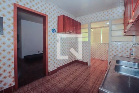 Apartamento à venda com 107m², 3 quartos e 2 vagas Apartamento à venda com 107m², 3 quartos e 2 vagasCozinha