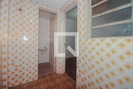 Apartamento à venda com 107m², 3 quartos e 2 vagas Apartamento à venda com 107m², 3 quartos e 2 vagasÁrea de Serviço