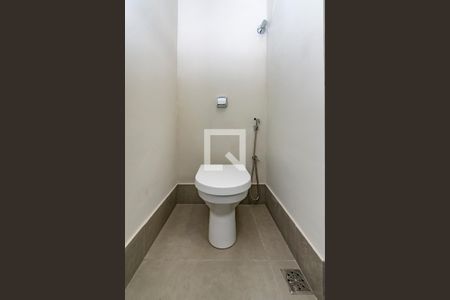 Apartamento à venda com 80m², 3 quartos e 1 vaga Apartamento à venda com 80m², 3 quartos e 1 vagaBanheiro Social