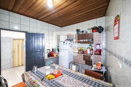 Casa à venda com 181m², 3 quartos e 6 vagas Casa à venda com 181m², 3 quartos e 6 vagasCasa 1: Cozinha 1